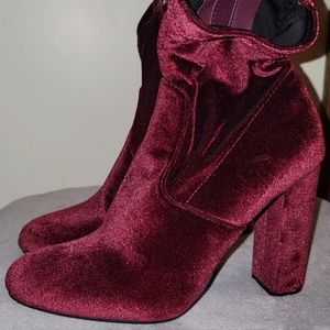 Steve Madden burgundy boots